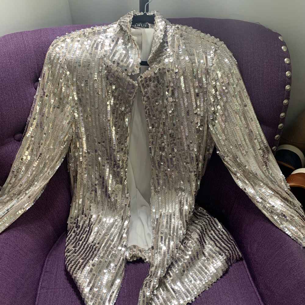 Sequined Throughout Silver Blazer. Fully Lined. C… - image 2